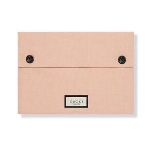 NEW Gucci Peach Clutch Pouch Bag Large Flap 2 Button Closure Floral Interior